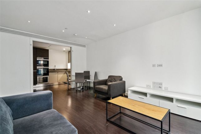 Thumbnail Flat to rent in Meranti House, Goodmans Field, 84 Alie Street, London