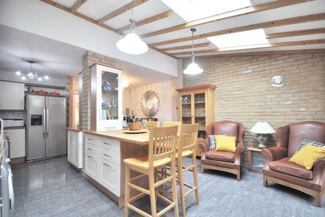 Town house for sale in Buckleigh Way, Crystal Palace, London