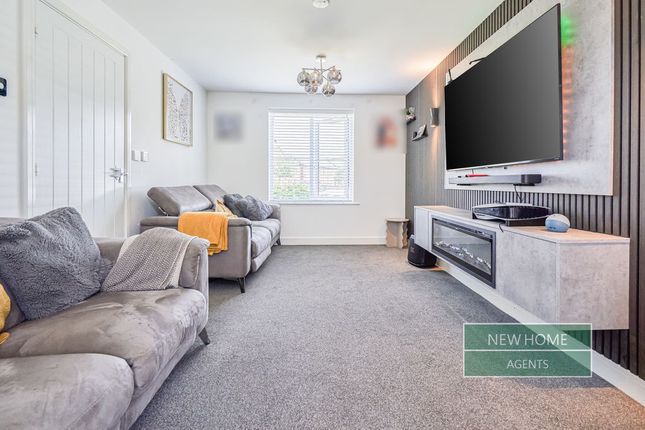 2, Colliers Way, Leigh photo 3