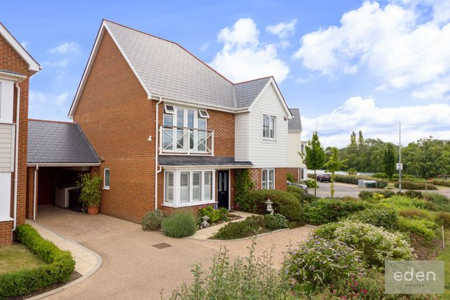 Thumbnail Detached house for sale in Barrow Hill Close, Snodland