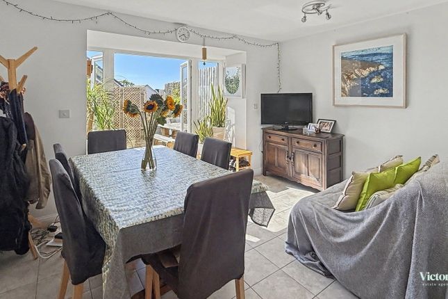 19, New Green Street, Ivybridge photo 3