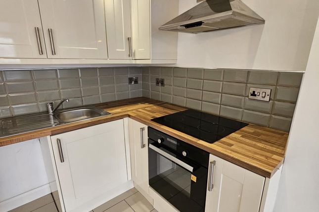 Thumbnail Flat to rent in Flat 3, Old Brewery House, Worksop