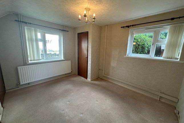 17, Abertawe photo 3