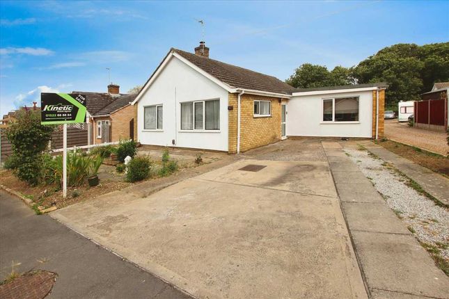 Thumbnail Bungalow for sale in Somerville Close, Waddington, Lincoln