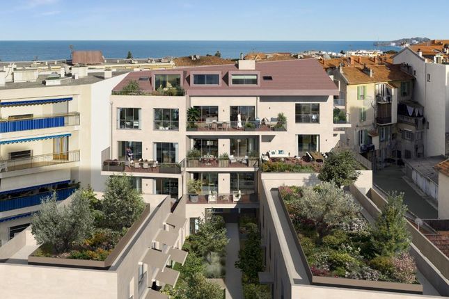 Thumbnail Apartment for sale in Beaulieu Sur Mer, Alpes-Maritimes, Provence-Alpes-Côte d`Azur, France