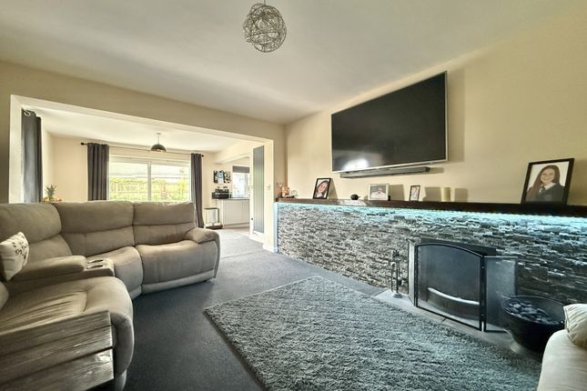 4, Rayners, Devon photo 3