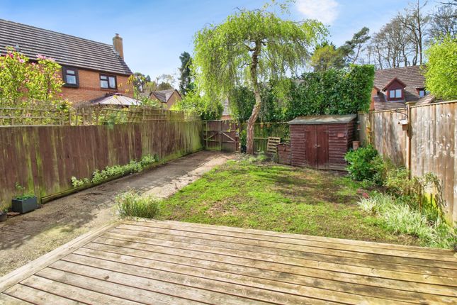 End terrace house for sale in Merryman Drive, Crowthorne
