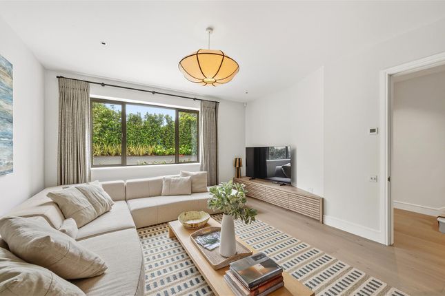 House 3, Swift Place, 178, Coombe Lane West, Kingston Upon Thames photo 3