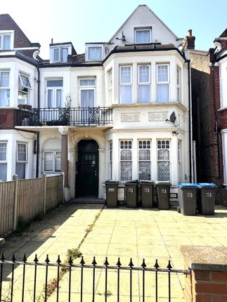 Charming One-Bedroom First-Floor Flat Near Mayday Hospital