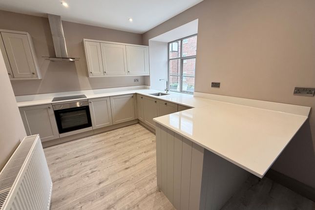 3 Red House Cottages, Cortland Close, Rotherham photo 3