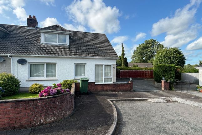 2-bed semi-detached on Maesyderi, Llandysul, £199,000