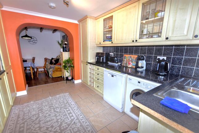 48, East End, Redruth photo 4