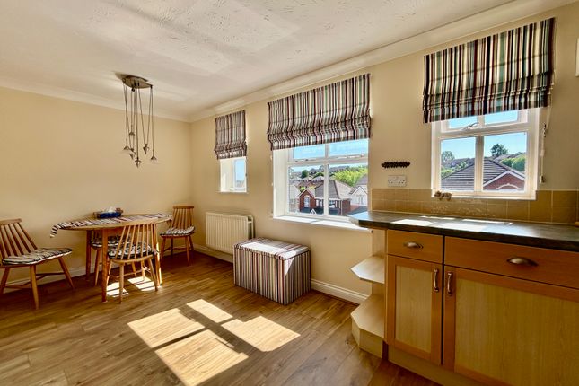 5, Trelissick Road, Paignton photo 4