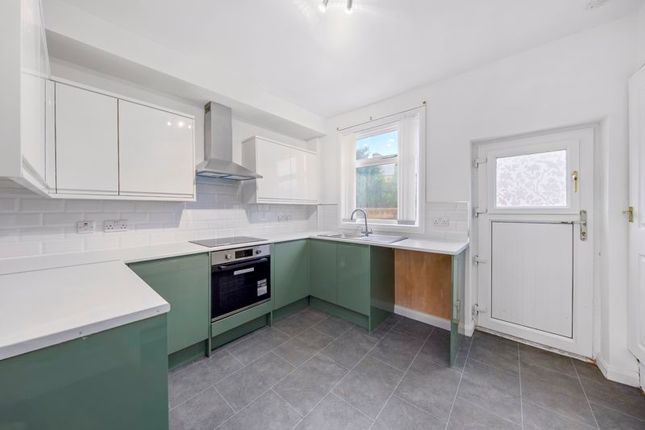20, Hipper Street West, Chesterfield photo 4