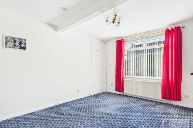 17, Eckford Street, Shettleston, Glasgow photo 4