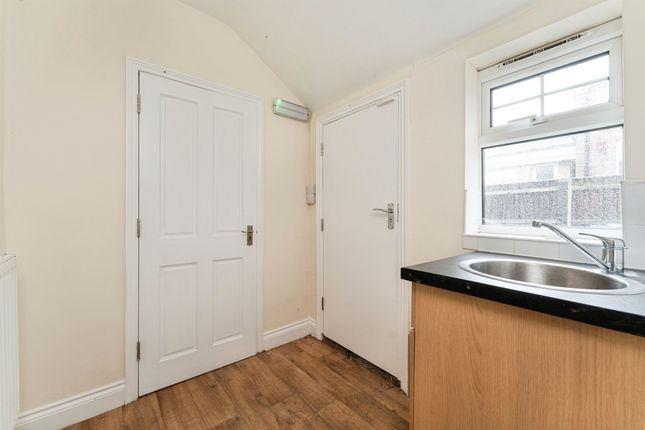 24, Burrowmoor Road, March photo 3