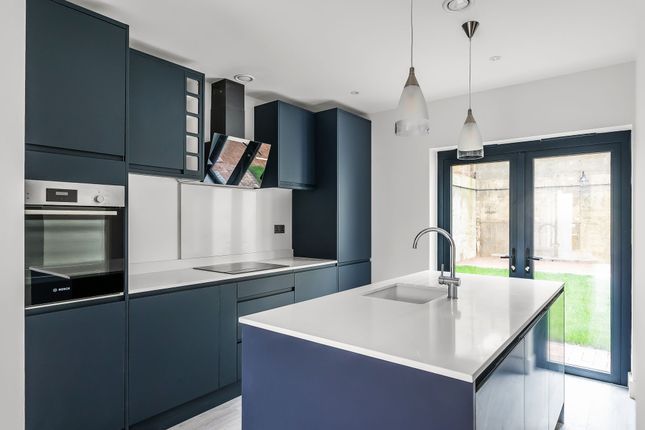 11 West Park Avenue, Tunbridge Wells photo 2