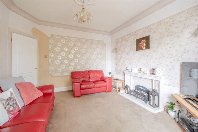 18, Altar Drive, West Yorkshire photo 4