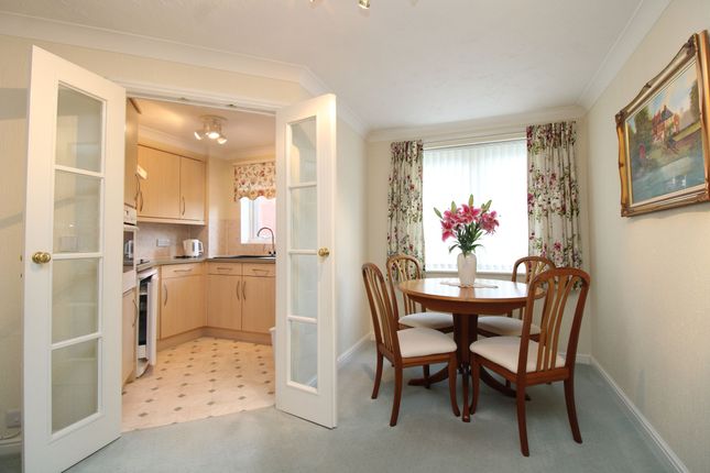 Flat 20, Albany Court, Paignton photo 3