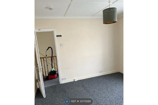 South Croydon photo 4