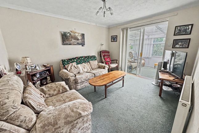 Leofric Road, Tiverton photo 4