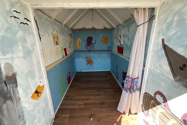 Chalet E45, South Cliff, Bexhill On Sea photo 2