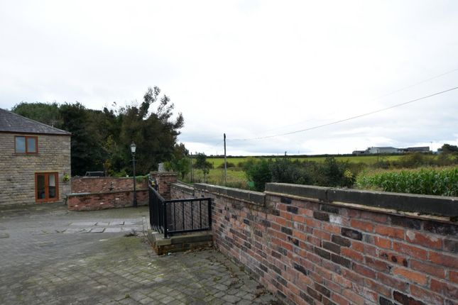 Cottage for sale in Moss Hall Road, Heywood