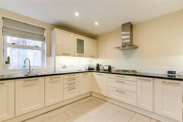 Flat 6, 23, Nightingale Lane, London photo 3