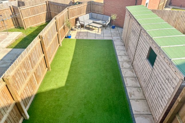 95, Bellamy Drive, Great Yarmouth photo 4