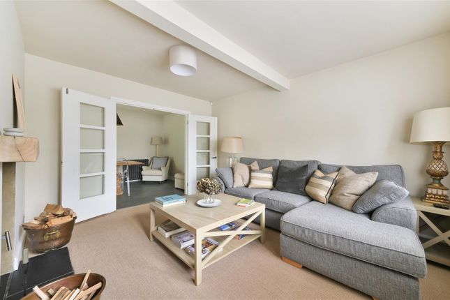 3 Heath Farm Cottages, Church Lane, Headley photo 4