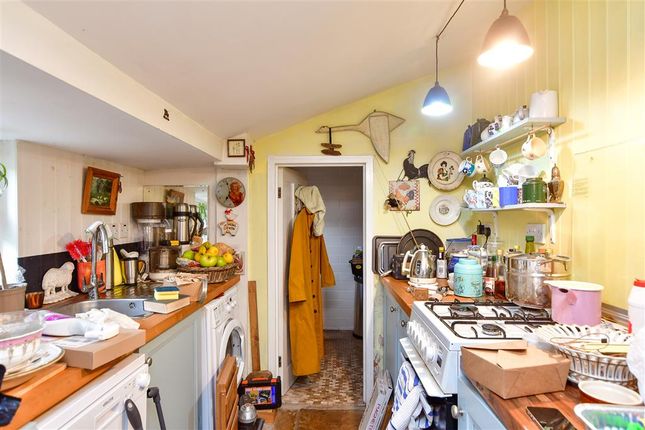 Thumbnail End terrace house for sale in English's Passage, Lewes, East Sussex