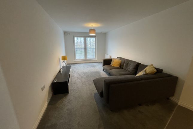 20 St Josephs Court, Dundee photo 2