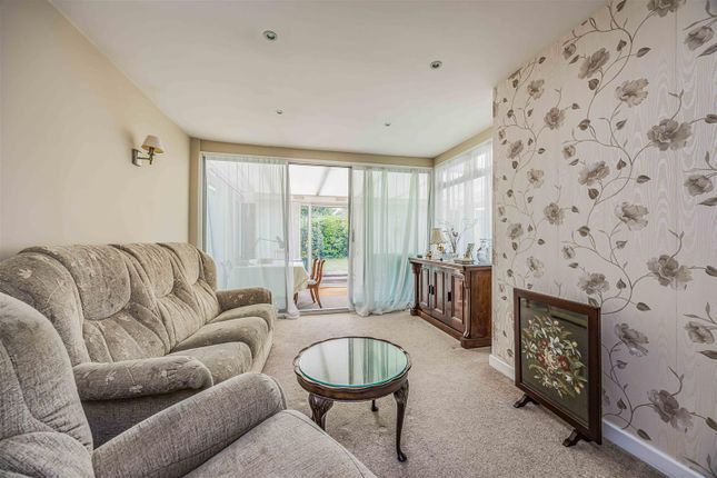 7, Francis Road, Waterlooville photo 4
