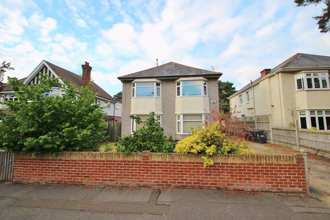Thumbnail Flat to rent in Stirling Road, Winton, Bournemouth