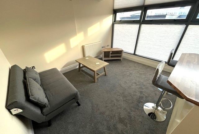 Flat 11b, 5, Winckley Square, Winckley Square photo 4