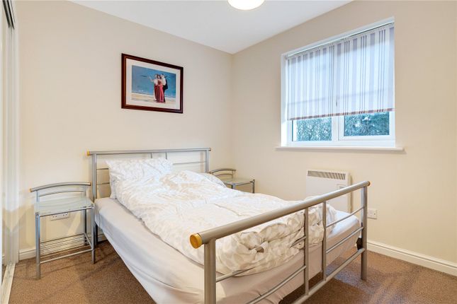 Flat for sale in Queens Crescent, Livingston, West Lothian