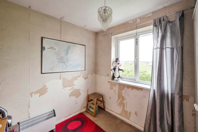 Flat for sale in Gayton Close, Doncaster, South Yorkshire
