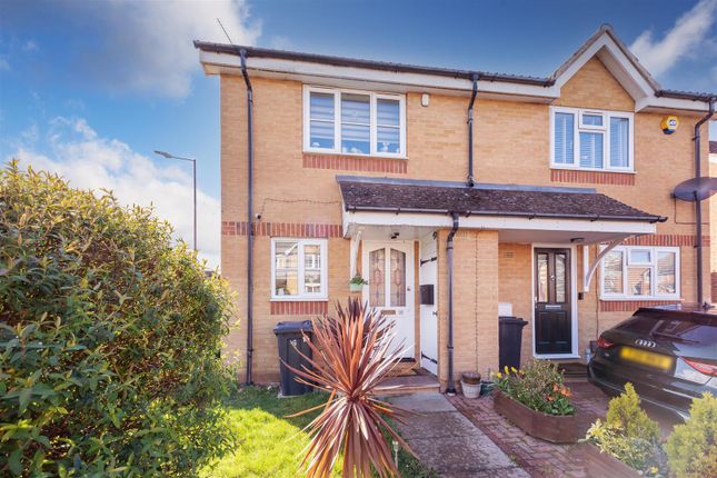 Semi-detached house to rent in Earls Lane, Cippenham, Slough