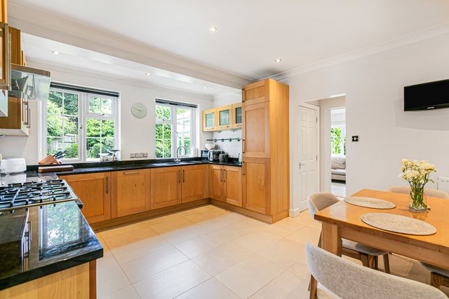 The Wyldes, 14, Clarence Drive, Egham photo 4
