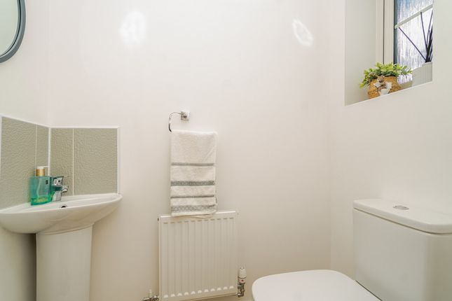 6, Rosevear Place, Milton Keynes photo 4