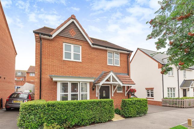 4 bed detached house for sale in Princess Way, Amesbury, Salisbury SP4