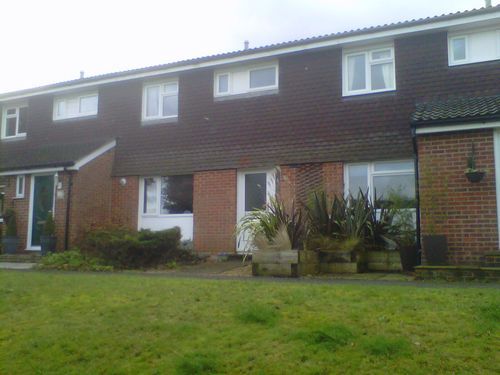 Terraced house to rent in Rye Close, Guildford