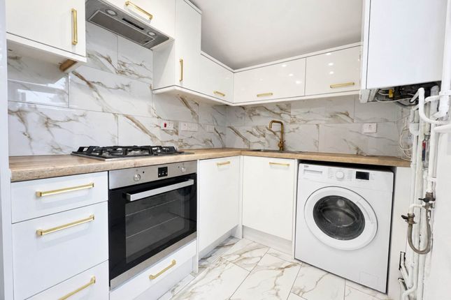 19, Wingate Road, Luton photo 5