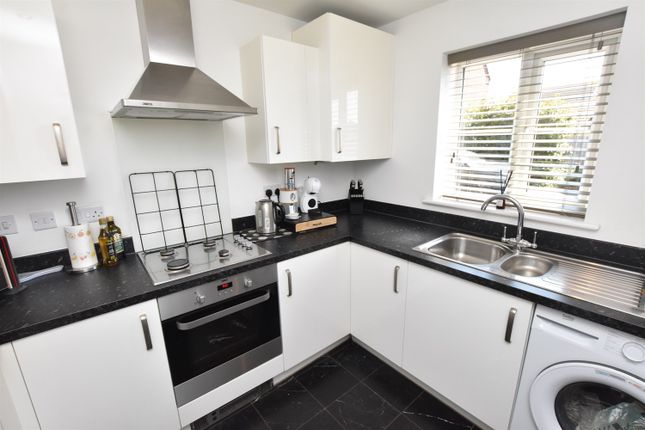 44, Saltern Drive, Spalding photo 4