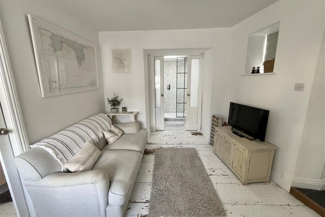 Stratton Terrace, Falmouth photo 2