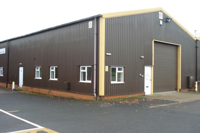 Thumbnail Warehouse to let in Lambs Farm Business Park, Swallowfield