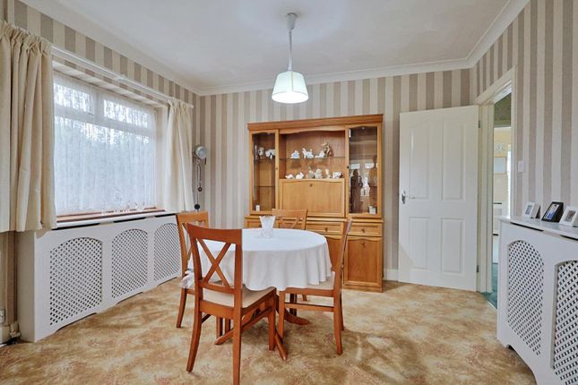 1, Jacqueline Road, Poole photo 4