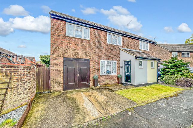 Thumbnail Semi-detached house for sale in Hampton Court, Hockley