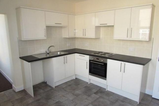 Flat to rent in London Road, Portsmouth