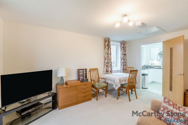 33 Flora Grange, Uppergate Road, Sheffield photo 4